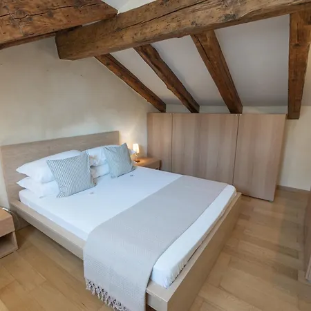 Mansarda Puecher Appartement Triëst